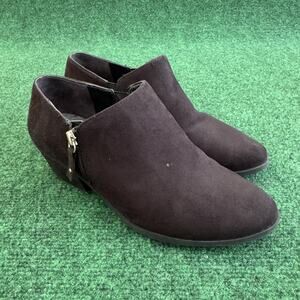 Dr Scholls Brief Black Microfiber Size 8.5 1.75" Heel Zip
